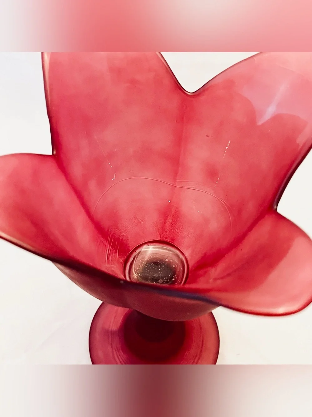 Ecoglass Flower Petal Frosted Recycled Glass Pedestal, Made In Spain EUC